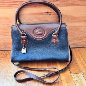 Vintage Dooney & Bourke All Weather Leather Satchel Shoulder Bag.